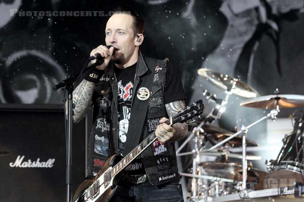 VOLBEAT - 2016-06-12 - PARIS - Hippodrome de Longchamp - Main Stage - 